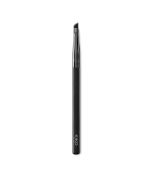 Kiko Milano Eyes 62 Slanted Eyeliner Brush. 01
